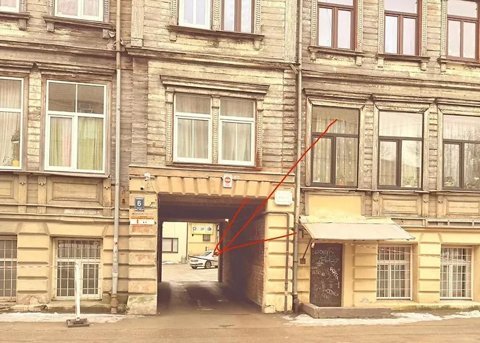 Bright And Cozy Next To Park *