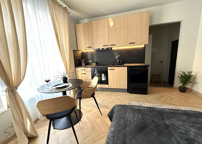 Bright And Cozy Next To Park アパート *